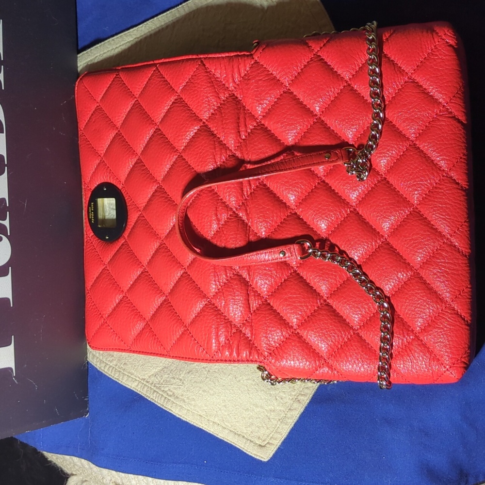 Kate Spade Red Quilted Shoulder Bag with Chain Strap NWOT ASKING ONLY $110 - Picture 8 of 10